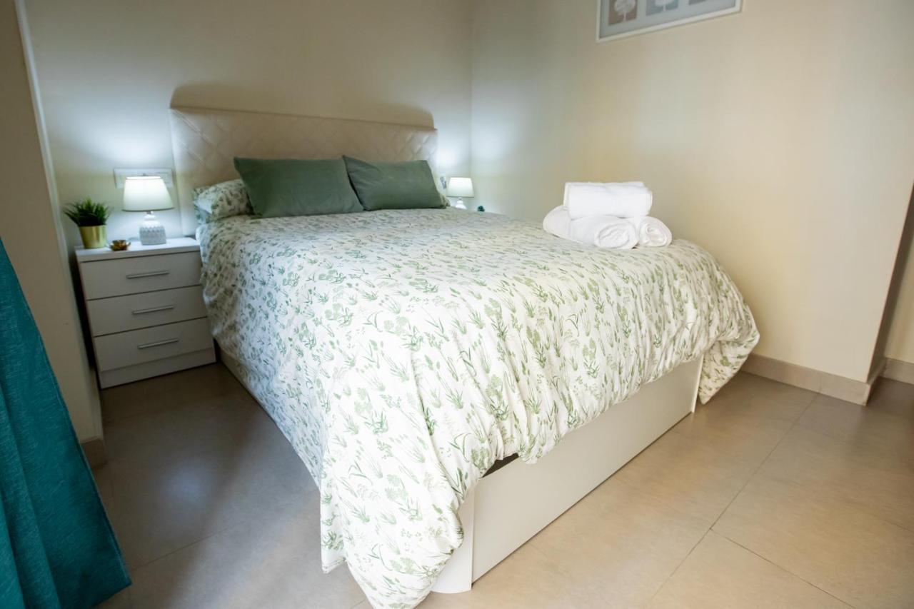 Dona Concha Alameda Apartment เซบีญา ภายนอก รูปภาพ